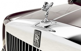 Nghịch lý đại dịch: Rolls-Royce bán đắt như tôm tươi khi khách hàng giàu có đổ xô mua xe, sợ 'cuộc sống quá ngắn ngủi' không kịp tiêu tiền