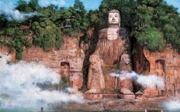 Tượng Phật khổng lồ Lạc Sơn “rơi lệ”, chuyên gia hội chẩn tiết lộ lý do ít ai ngờ tới