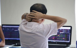 Hàng chục cổ phiếu giảm sàn, VN-Index giảm 14 điểm mà ngỡ như mất 50 điểm