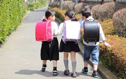 Để đựng sách vở, tại sao ba lô của học sinh Nhật Bản có giá lên đến hàng chục triệu đồng?