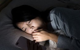 Đau đầu, mất ngủ rất thường gặp sau khi thức khuya, nhưng đây mới thực sự là 4 loại di chứng của việc thức khuya mà bạn không nên bỏ qua