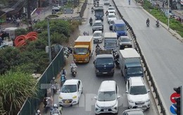 Rào chắn phục vụ thi công đường Âu Cơ - Nhật Tân, cấm nhiều loại xe trong giờ cao điểm