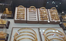Vàng nhẫn tròn trơn thấp hơn vàng miếng SJC gần 13 triệu đồng/lượng