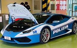 Cảnh sát Ý dùng Lamborghini Huracan để vận chuyển hai quả thận cho bệnh nhân