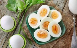 Ăn trứng hằng ngày có tốt? Ai cần kiêng món trứng?