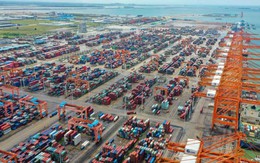 Xuất khẩu của Trung Quốc suy yếu ở mức tồi tệ: Bản đồ thương mại toàn cầu đang được "vẽ lại"