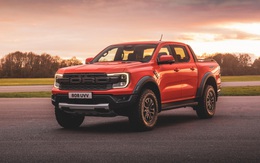 Ford Ranger Raptor 2023 ra mắt: Đẹp hơn, off-road 'đỉnh' hơn, điểm nhấn là động cơ V6 392 mã lực