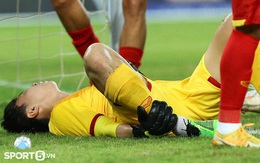 U23 Việt Nam liên tiếp gặp chấn thương nhưng vẫn kiên cường nén đau thi đấu để hạ U23 Thái Lan
