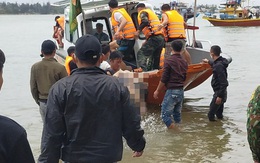 Tìm thấy thêm thi thể bé gái 3 tuổi trong vụ chìm cano du lịch chở 39 người