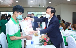Bộ trưởng LĐ-TB&XH Đào Ngọc Dung: Hỗ trợ 3 tháng tiền thuê trọ cho công nhân