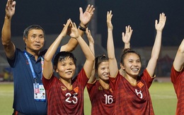 HLV Mai Đức Chung và đội tuyển bóng đá nữ Việt Nam nhận tin vui được đề nghị trao tặng Huân chương Lao động trước ngày trở về