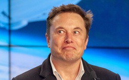 Tiết lộ cuộc sống 'dưới mức nghèo khổ' của Elon Musk: Tiêu vỏn vẹn 1 USD/ngày, cả tháng chỉ ăn mì ống, ớt xanh và xúc xích