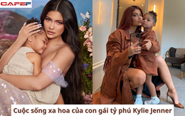 "Cô chiêu" 4 tuổi của tỷ phú Kylie Jenner sinh ra ngậm thìa vàng, có cuộc sống xa hoa: Đi chơi bằng máy bay 1 nghìn tỷ đồng, tủ đồ hàng hiệu tương đương cả căn nhà