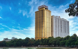 3 khách sạn dát vàng của Việt Nam: Giá chỉ bằng 10% mức thông thường, toilet dát vàng khiến báo Nga cũng phải trầm trồ