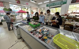 Cơ sở kinh doanh thực phẩm Xanh Mart Vinh bán hàng hóa quá hạn sử dụng
