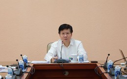 Sáng nay 12-5, nguyên thứ trưởng Bộ Y tế Trương Quốc Cường ra tòa