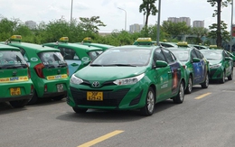 Tài xế taxi ồ ạt bỏ nghề