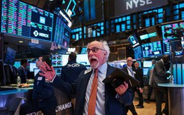Dow Jones tăng 450 điểm, nỗ lực thoát khỏi chuỗi 8 tuần lao dốc