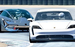 Porsche Taycan chạy trong khuôn viên tổng hành dinh Lamborghini hé mở bí mật về một siêu xe mới