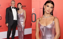 Con gái tỷ phú Bill Gates mặc váy hiệu cùng bố đi thảm đỏ