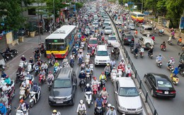 Số ô tô trên 100 hộ dân trong nhóm giàu nhất Việt Nam chênh lệch ra sao so với 100 hộ dân trong nhóm nghèo nhất?