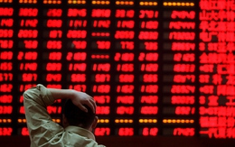 VN-Index điều chỉnh mạnh 57 điểm, điều gì đang xảy ra với thị trường chứng khoán Việt Nam?