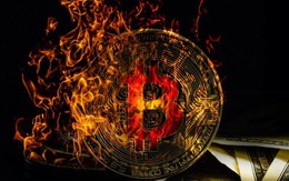 Bitcoin cắm đầu lao dốc, mốc 13.000 USD có xảy ra?