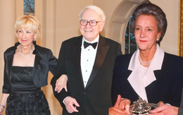 Hôn nhân kỳ lạ của tỷ phú Warren Buffett