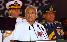 Tổng thống Sri Lanka chạy sang Maldives trước khi từ chức