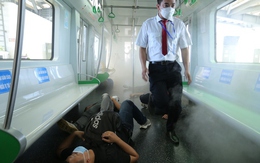 Ảnh: Diễn tập tình huống hành khách ngạt khói, ngất xỉu trên tàu điện Cát Linh - Hà Đông