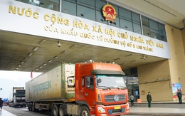 Xuất nhập khẩu qua cửa khẩu Lào Cai đạt hơn 1 tỷ USD