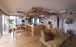 Căn hộ 85m² sử dụng nội thất toàn gỗ nhưng không hề nặng nề của gia đình 3 người ở Nhật Bản