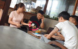 'Cò' hộ chiếu tại Hà Nội: 2,5 triệu đồng, làm trong 2 ngày