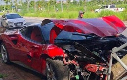 Gần 1 tháng sau khi húc đổ cây ở Hà Nội, siêu xe Ferrari 488 vẫn chưa được sửa