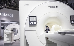 Cổ phiếu tăng mạnh, ông chủ công ty sản xuất thiết bị xạ trị ở Trung Quốc thành tỷ phú