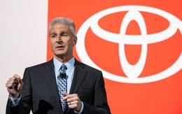Toyota: 'Cố ép khách hàng dùng xe điện, sẽ có hậu quả'