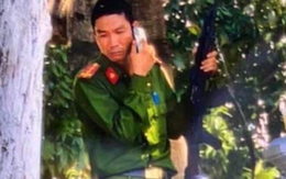 Khởi tố nguyên đại úy trại giam nổ súng cướp tiệm vàng ở Huế
