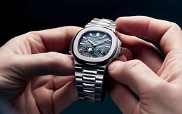 Bí mật nào 'núp' sau Patek Philippe Nautilus, chiếc đồng hồ cửa sổ tàu biển có mức giá trên đỉnh cao phi lý?