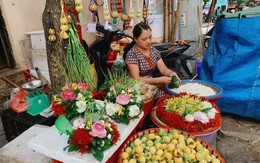 Hàng hoa gói có tuổi đời hơn 70 năm tại Hà Nội