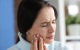 7 lý do đau xương hàm và dấu hiệu khi cần tới sự trợ giúp y tế