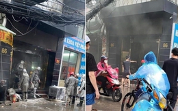 Cháy quán karaoke trên phố Triều Khúc, Hà Nội