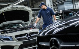 Làm ăn khấm khá, Mercedes-Benz thưởng mỗi nhân viên gần 200 triệu đồng