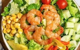 Gợi ý các món salad "giải ngán" từ những nguyên liệu nhà ai cũng có dịp Tết