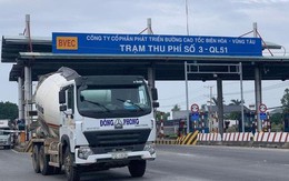 Thu phí cao tốc Biên Hòa - Vũng Tàu: 'Cục Đường bộ như đi giữa 2 làn đạn'