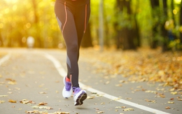 4 sai lầm khi đi bộ có thể gây hại tim, phổi, tăng nguy cơ chấn thương nhưng nhiều người mắc