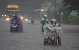 Lần đầu tiên trong lịch sử: Cảnh báo rủi ro thiên tai cấp 4 tại Huế - Đà Nẵng vì mưa lớn