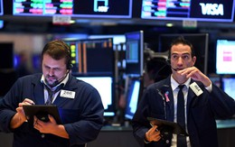 Dow Jones mất gần 300 điểm khi lợi suất trái phiếu vượt 5%, lần đầu tiên từ năm 2007