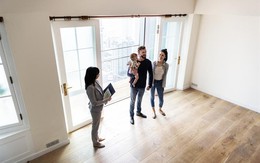 Mỹ: Lãi suất cao khiến việc mua nhà trở nên đắt hơn đi thuê nhiều chưa từng thấy