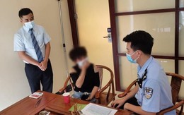 Chi 672 triệu đồng mua bảo hiểm cho 2 con trai, người phụ nữ Trung Quốc tá hỏa phát hiện con muốn nhận toàn bộ tiền phải chờ năm 99 tuổi: Đến gặp cảnh sát nhưng cũng vô ích