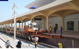 Trung Quốc hoàn tất lắp ray đoạn đường sắt cao tốc tới biên giới Việt - Trung